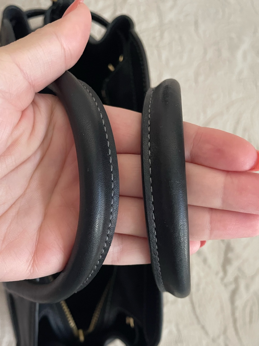 Coach Black Soft Empire 28 - Picture 3 of 11